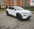Белый Хендай Kona, объемом двигателя 0 л и пробегом 155 тыс. км за 16500 $, фото 2 на Automoto.ua