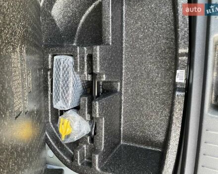 Білий Хендай Kona, об'ємом двигуна 0 л та пробігом 113 тис. км за 18300 $, фото 24 на Automoto.ua