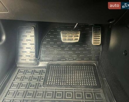 Белый Хендай Kona, объемом двигателя 0 л и пробегом 108 тыс. км за 17950 $, фото 23 на Automoto.ua