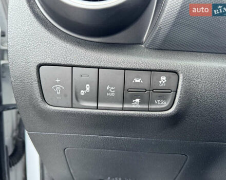 Белый Хендай Kona, объемом двигателя 0 л и пробегом 108 тыс. км за 16700 $, фото 20 на Automoto.ua