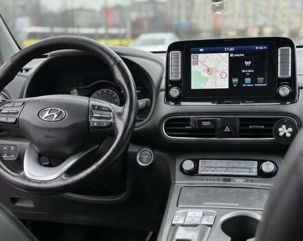 Белый Хендай Kona, объемом двигателя 0 л и пробегом 121 тыс. км за 16000 $, фото 12 на Automoto.ua