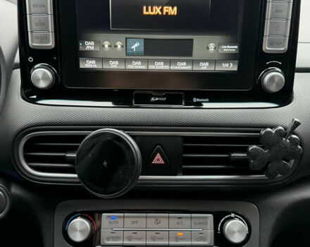 Білий Хендай Kona, об'ємом двигуна 0 л та пробігом 38 тис. км за 18200 $, фото 31 на Automoto.ua