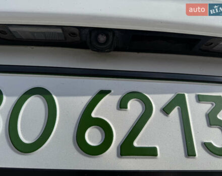 Белый Хендай Kona, объемом двигателя 0 л и пробегом 67 тыс. км за 16350 $, фото 36 на Automoto.ua