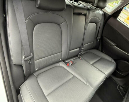 Хендай Kona 2019 в Днепре (Днепропетровске) на Automoto.ua Белый Хендай Kona, объемом двигателя 0 л и пробегом 128 тыс. км за 17500 $, фото 19 на Automoto.ua