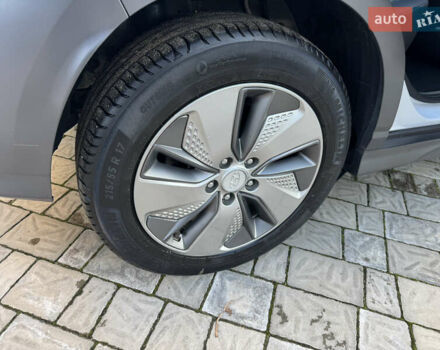 Білий Хендай Kona, об'ємом двигуна 0 л та пробігом 112 тис. км за 16499 $, фото 30 на Automoto.ua