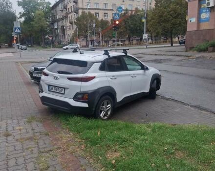 Белый Хендай Kona, объемом двигателя 2 л и пробегом 93 тыс. км за 16250 $, фото 17 на Automoto.ua