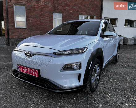 Білий Хендай Kona, об'ємом двигуна 0 л та пробігом 92 тис. км за 16550 $, фото 2 на Automoto.ua