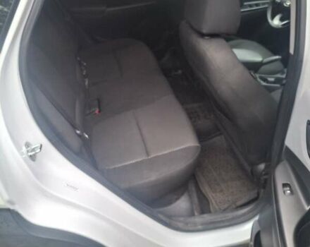 Белый Хендай Kona, объемом двигателя 2 л и пробегом 93 тыс. км за 16250 $, фото 10 на Automoto.ua