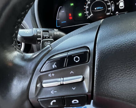 Білий Хендай Kona, об'ємом двигуна 0 л та пробігом 92 тис. км за 16550 $, фото 33 на Automoto.ua