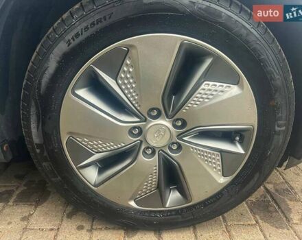 Белый Хендай Kona, объемом двигателя 0 л и пробегом 108 тыс. км за 17950 $, фото 14 на Automoto.ua