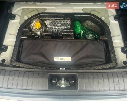 Белый Хендай Kona, объемом двигателя 0 л и пробегом 108 тыс. км за 17950 $, фото 28 на Automoto.ua