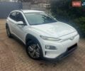 Белый Хендай Kona, объемом двигателя 0 л и пробегом 108 тыс. км за 17950 $, фото 7 на Automoto.ua