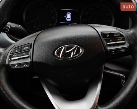 Белый Хендай Kona, объемом двигателя 2 л и пробегом 98 тыс. км за 15200 $, фото 23 на Automoto.ua