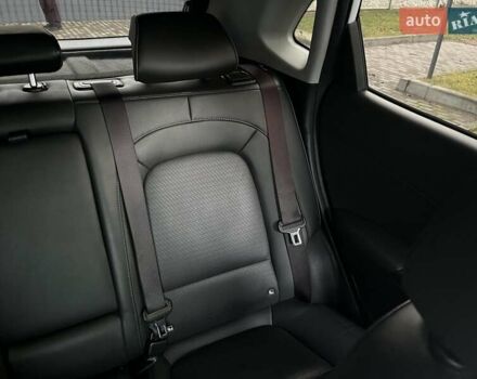 Белый Хендай Kona, объемом двигателя 0 л и пробегом 108 тыс. км за 17950 $, фото 30 на Automoto.ua