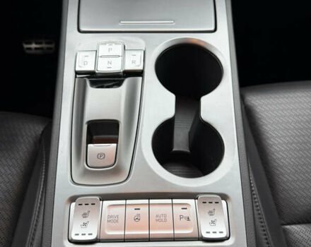 Білий Хендай Kona, об'ємом двигуна 0 л та пробігом 38 тис. км за 18200 $, фото 28 на Automoto.ua