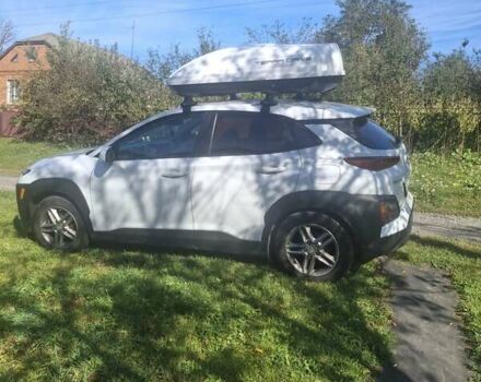 Белый Хендай Kona, объемом двигателя 2 л и пробегом 93 тыс. км за 16250 $, фото 7 на Automoto.ua