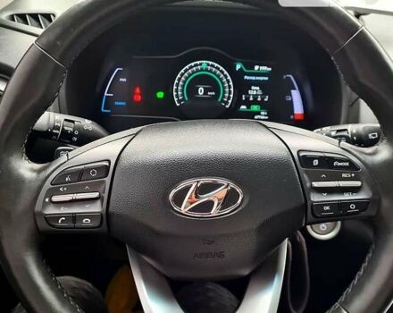 Білий Хендай Kona, об'ємом двигуна 0 л та пробігом 96 тис. км за 15900 $, фото 9 на Automoto.ua