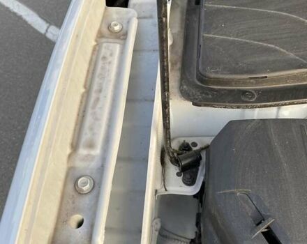 Білий Хендай Kona, об'ємом двигуна 0 л та пробігом 113 тис. км за 18300 $, фото 45 на Automoto.ua