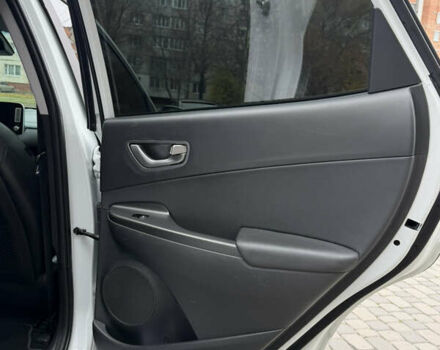 Білий Хендай Kona, об'ємом двигуна 0 л та пробігом 38 тис. км за 18200 $, фото 38 на Automoto.ua