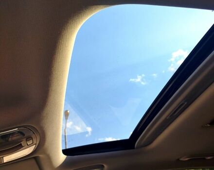 Белый Хендай Kona, объемом двигателя 0 л и пробегом 108 тыс. км за 15900 $, фото 5 на Automoto.ua