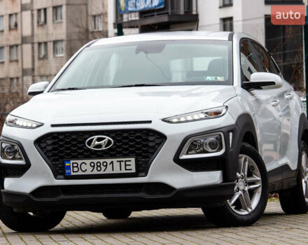 Белый Хендай Kona, объемом двигателя 2 л и пробегом 98 тыс. км за 15200 $, фото 5 на Automoto.ua