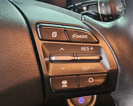 Белый Хендай Kona, объемом двигателя 0 л и пробегом 109 тыс. км за 17900 $, фото 44 на Automoto.ua