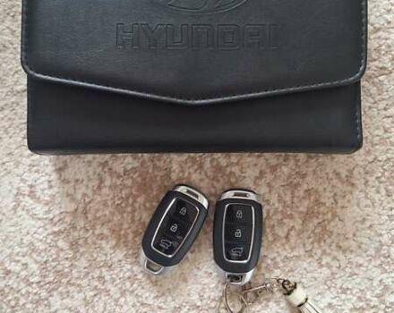 Белый Хендай Kona, объемом двигателя 0 л и пробегом 55 тыс. км за 16500 $, фото 24 на Automoto.ua