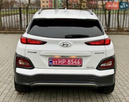 Белый Хендай Kona, объемом двигателя 0 л и пробегом 115 тыс. км за 17250 $, фото 16 на Automoto.ua