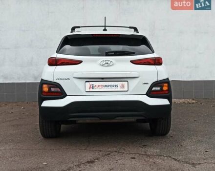Білий Хендай Kona, об'ємом двигуна 2 л та пробігом 58 тис. км за 17900 $, фото 6 на Automoto.ua