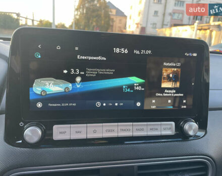 Белый Хендай Kona, объемом двигателя 0 л и пробегом 112 тыс. км за 18000 $, фото 11 на Automoto.ua