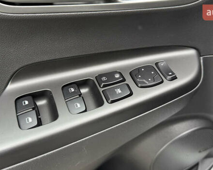 Белый Хендай Kona, объемом двигателя 0 л и пробегом 70 тыс. км за 16950 $, фото 19 на Automoto.ua