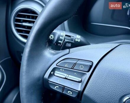 Белый Хендай Kona, объемом двигателя 0 л и пробегом 15 тыс. км за 16700 $, фото 30 на Automoto.ua