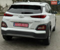 Білий Хендай Kona, об'ємом двигуна 0 л та пробігом 82 тис. км за 18500 $, фото 24 на Automoto.ua