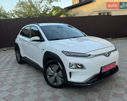 Білий Хендай Kona, об'ємом двигуна 0 л та пробігом 77 тис. км за 15499 $, фото 54 на Automoto.ua