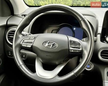 Белый Хендай Kona, объемом двигателя 0 л и пробегом 70 тыс. км за 17700 $, фото 27 на Automoto.ua