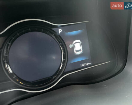 Білий Хендай Kona, об'ємом двигуна 0 л та пробігом 110 тис. км за 17300 $, фото 39 на Automoto.ua