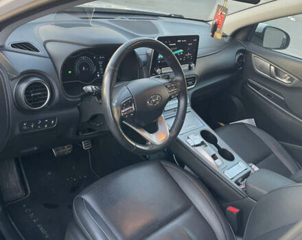 Белый Хендай Kona, объемом двигателя 0 л и пробегом 112 тыс. км за 18000 $, фото 14 на Automoto.ua