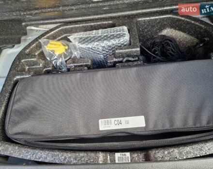 Белый Хендай Kona, объемом двигателя 0 л и пробегом 70 тыс. км за 16500 $, фото 48 на Automoto.ua