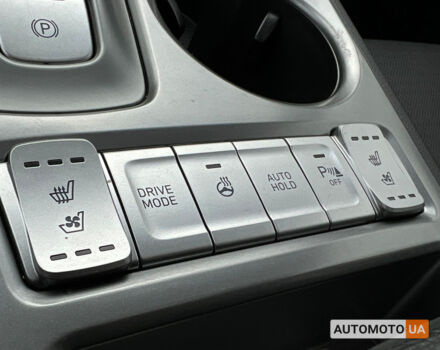 Белый Хендай Kona, объемом двигателя 64 л и пробегом 32 тыс. км за 22999 $, фото 15 на Automoto.ua