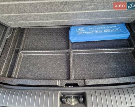 Белый Хендай Kona, объемом двигателя 0 л и пробегом 70 тыс. км за 16500 $, фото 47 на Automoto.ua