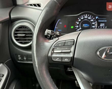 Белый Хендай Kona, объемом двигателя 0 л и пробегом 70 тыс. км за 16950 $, фото 27 на Automoto.ua