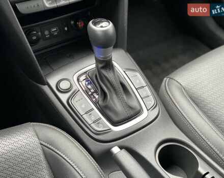 Белый Хендай Kona, объемом двигателя 1.59 л и пробегом 43 тыс. км за 20490 $, фото 28 на Automoto.ua