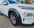 Белый Хендай Kona, объемом двигателя 0 л и пробегом 70 тыс. км за 16500 $, фото 6 на Automoto.ua