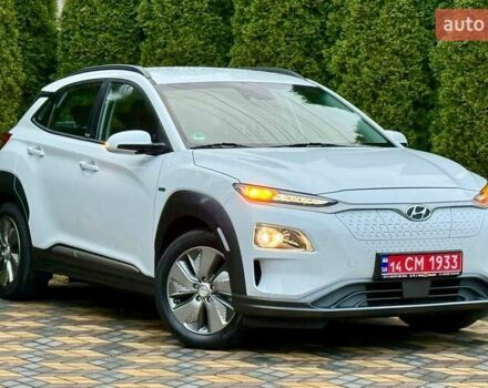 Белый Хендай Kona, объемом двигателя 0 л и пробегом 15 тыс. км за 16700 $, фото 2 на Automoto.ua