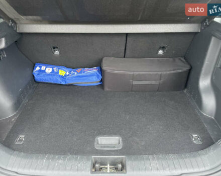 Білий Хендай Kona, об'ємом двигуна 0 л та пробігом 110 тис. км за 17300 $, фото 42 на Automoto.ua