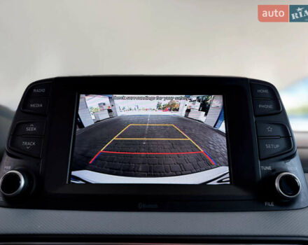 Белый Хендай Kona, объемом двигателя 2 л и пробегом 115 тыс. км за 15700 $, фото 15 на Automoto.ua