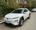 Белый Хендай Kona, объемом двигателя 0 л и пробегом 52 тыс. км за 17700 $, фото 1 на Automoto.ua