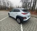 Білий Хендай Kona, об'ємом двигуна 0 л та пробігом 93 тис. км за 18950 $, фото 66 на Automoto.ua