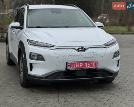 Білий Хендай Kona, об'ємом двигуна 0 л та пробігом 82 тис. км за 18500 $, фото 27 на Automoto.ua