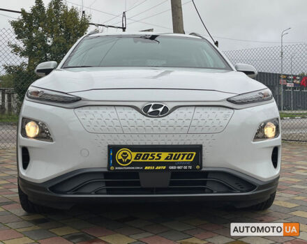 Білий Хендай Kona, об'ємом двигуна 39 л та пробігом 46 тис. км за 16999 $, фото 1 на Automoto.ua